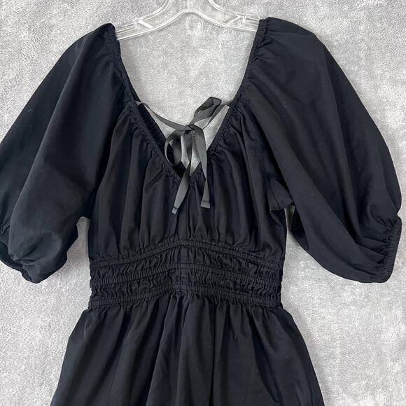 Old Navy Smocked Mini Dress Womens S Black Puff Sleeve Puplum Milkmaid - Picture 7 of 10